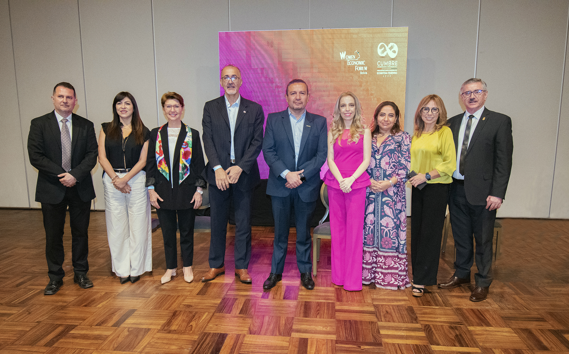 Rectora de la UPSA  en Women Economic Forum 