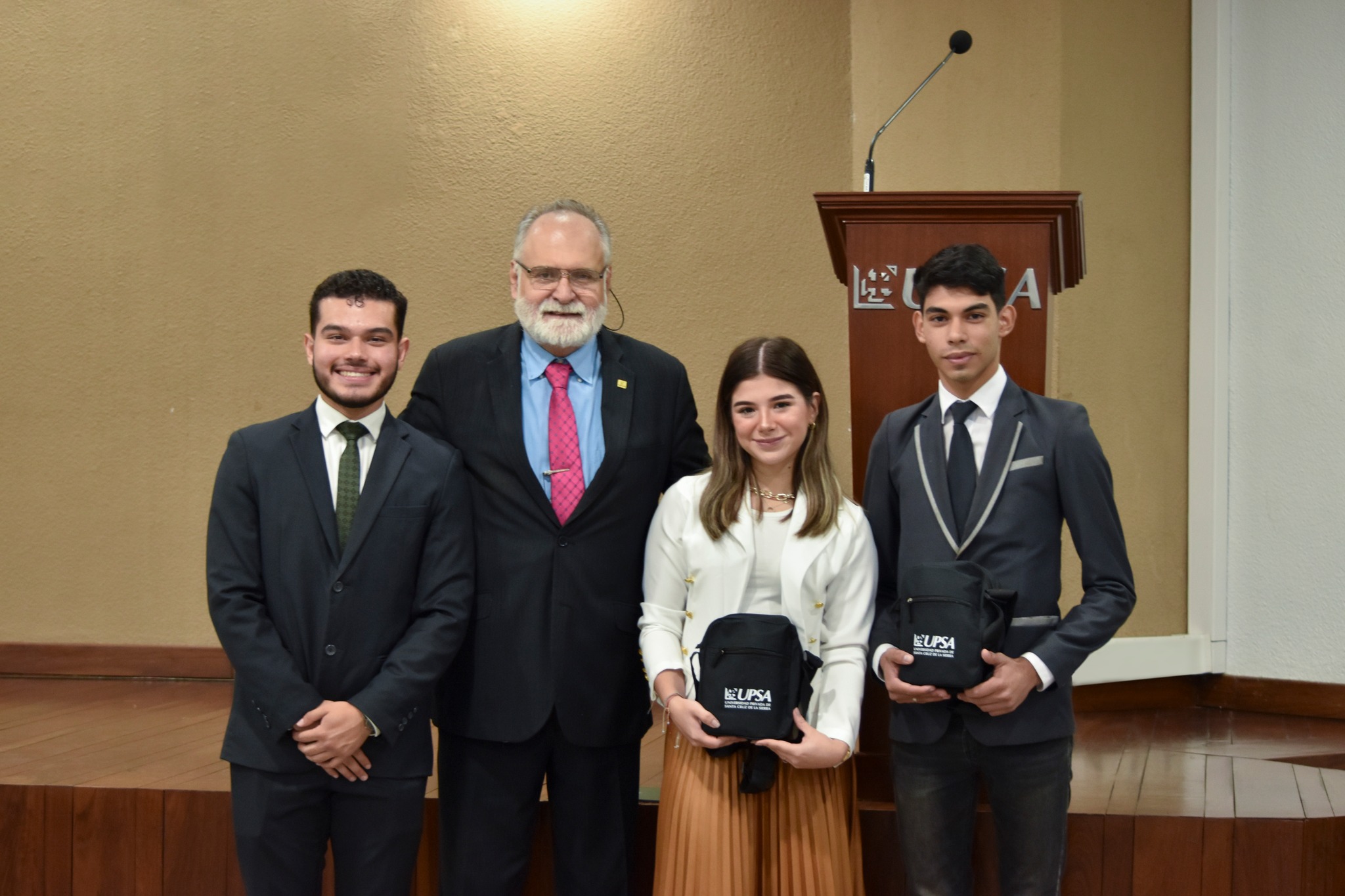 14º Concurso de Oratoria y Liderazgo