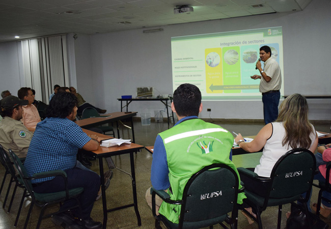 Conversatorio en la UPSA sobre disponibilidad del agua